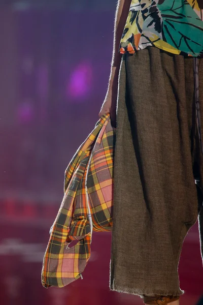 Look 46